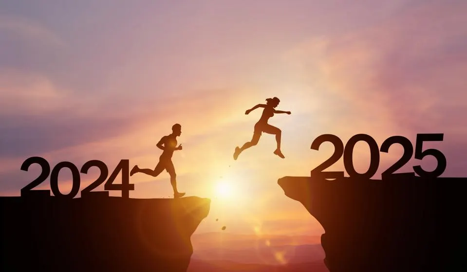 8 Mục tiêu thiết yếu cần đặt ra cho năm 2025: Con đường đến thành công và hạnh phúc bền vững
