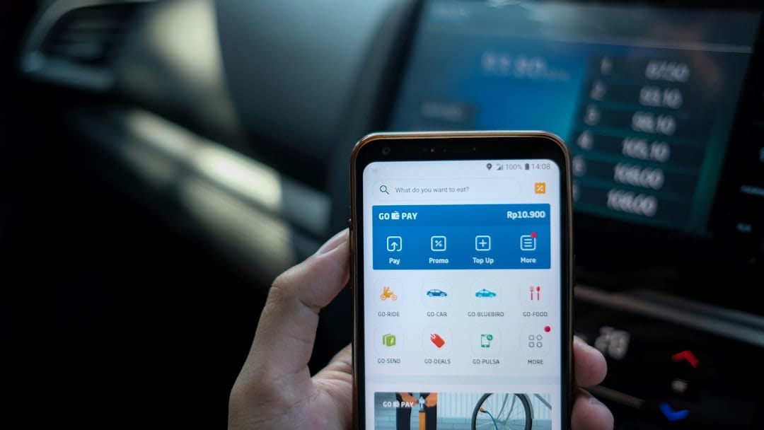 AI và Nhân Lực: Bài Học Từ Kỳ Lân Fintech Trị Giá 45 Tỷ USD